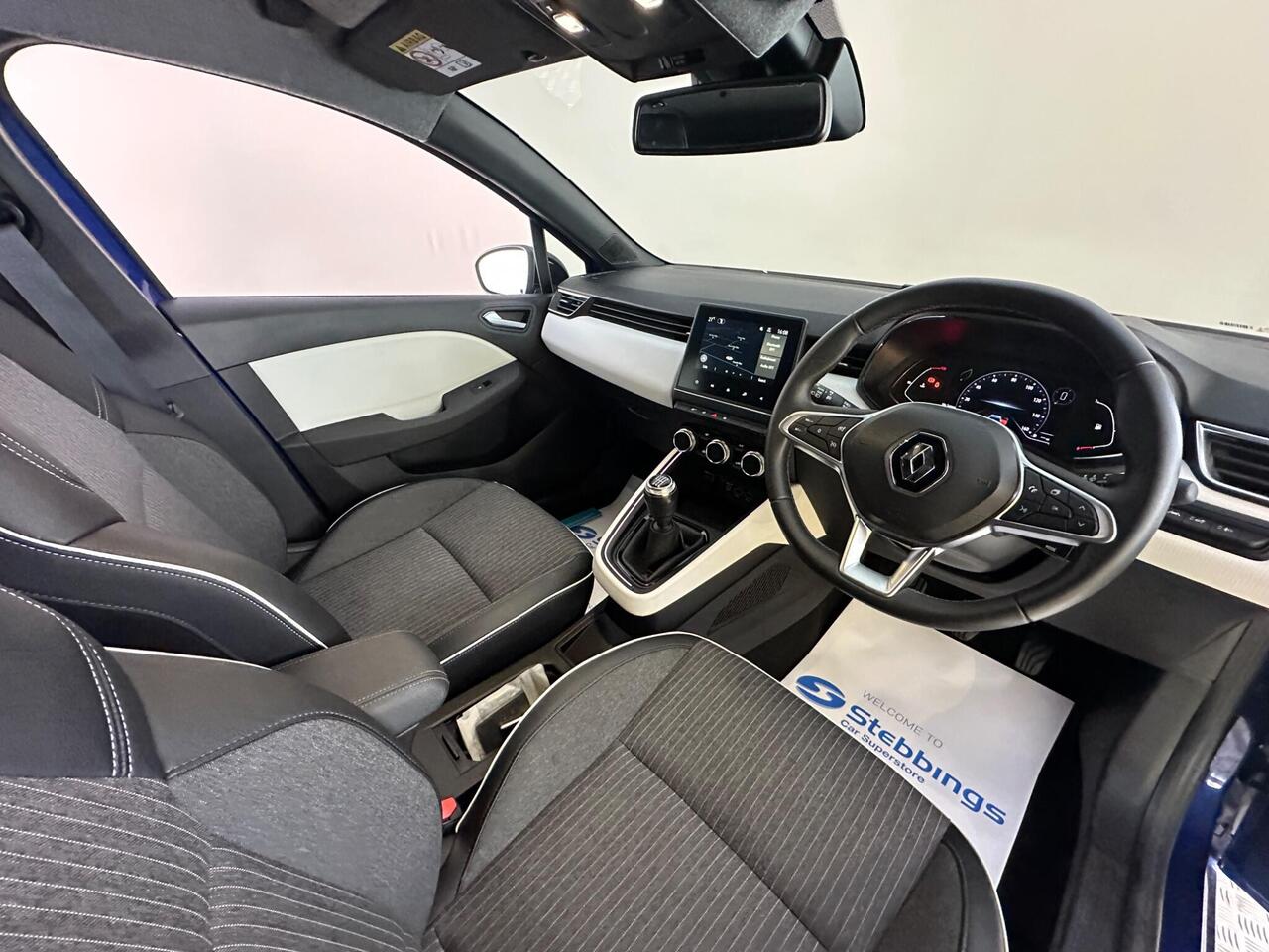 Renault Clio AK23UCE