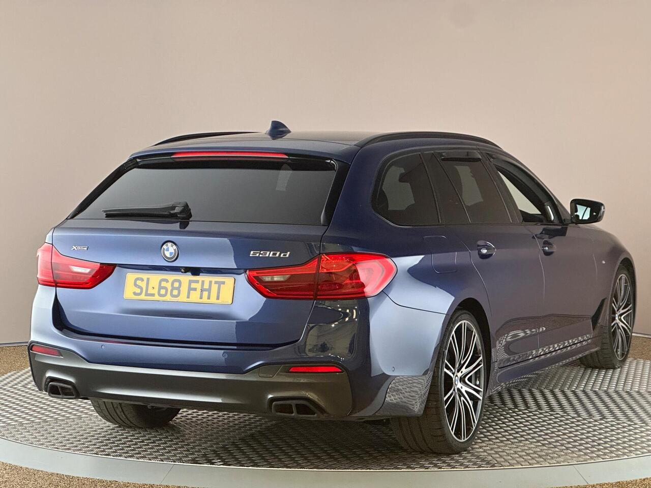 BMW 5 Series SL68FHT