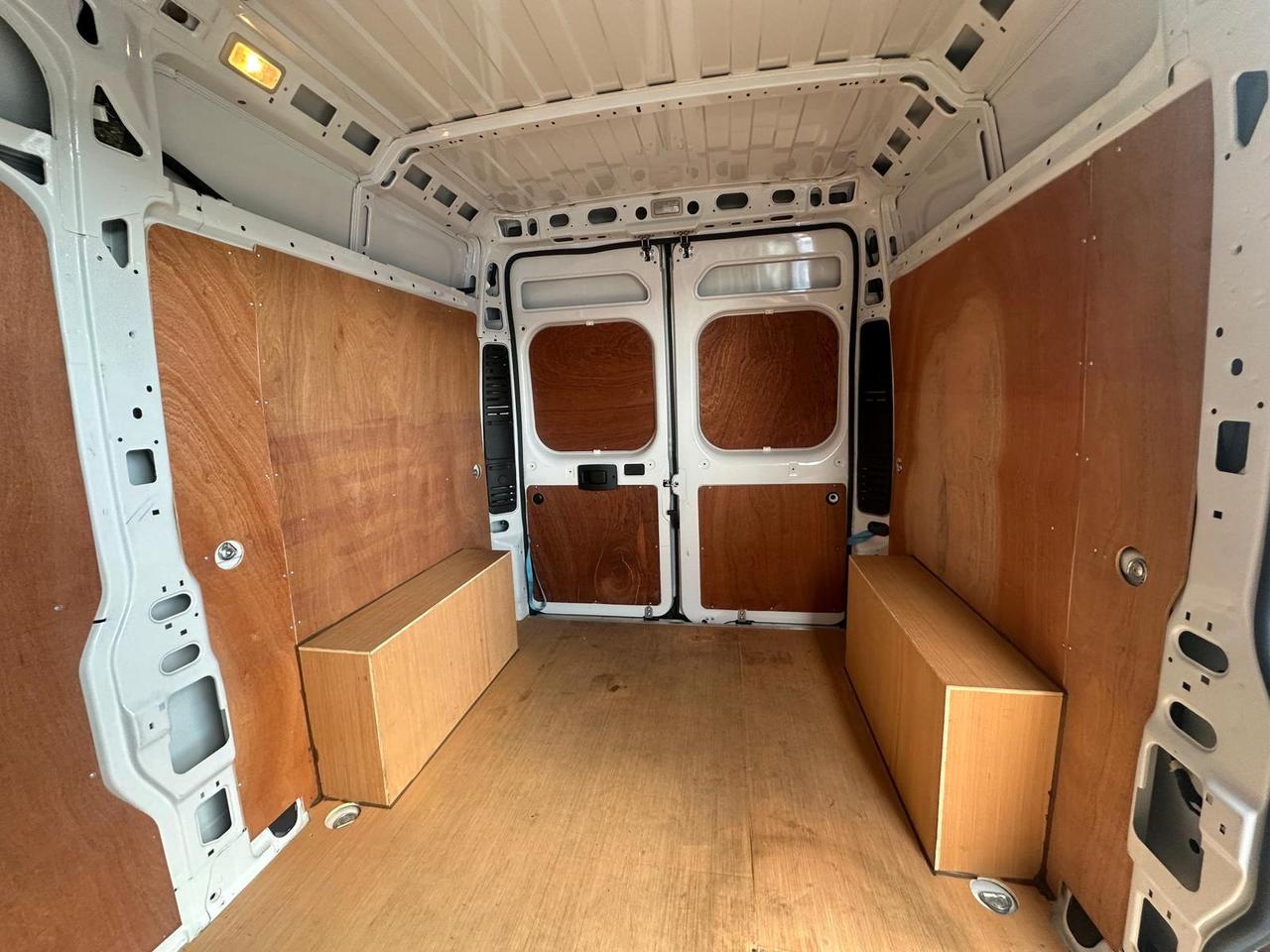Vauxhall Movano DS23XNU