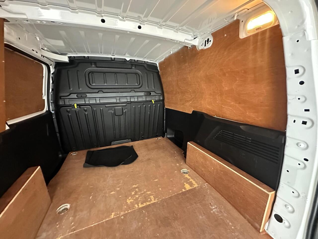 Citroen Berlingo LF69RNY