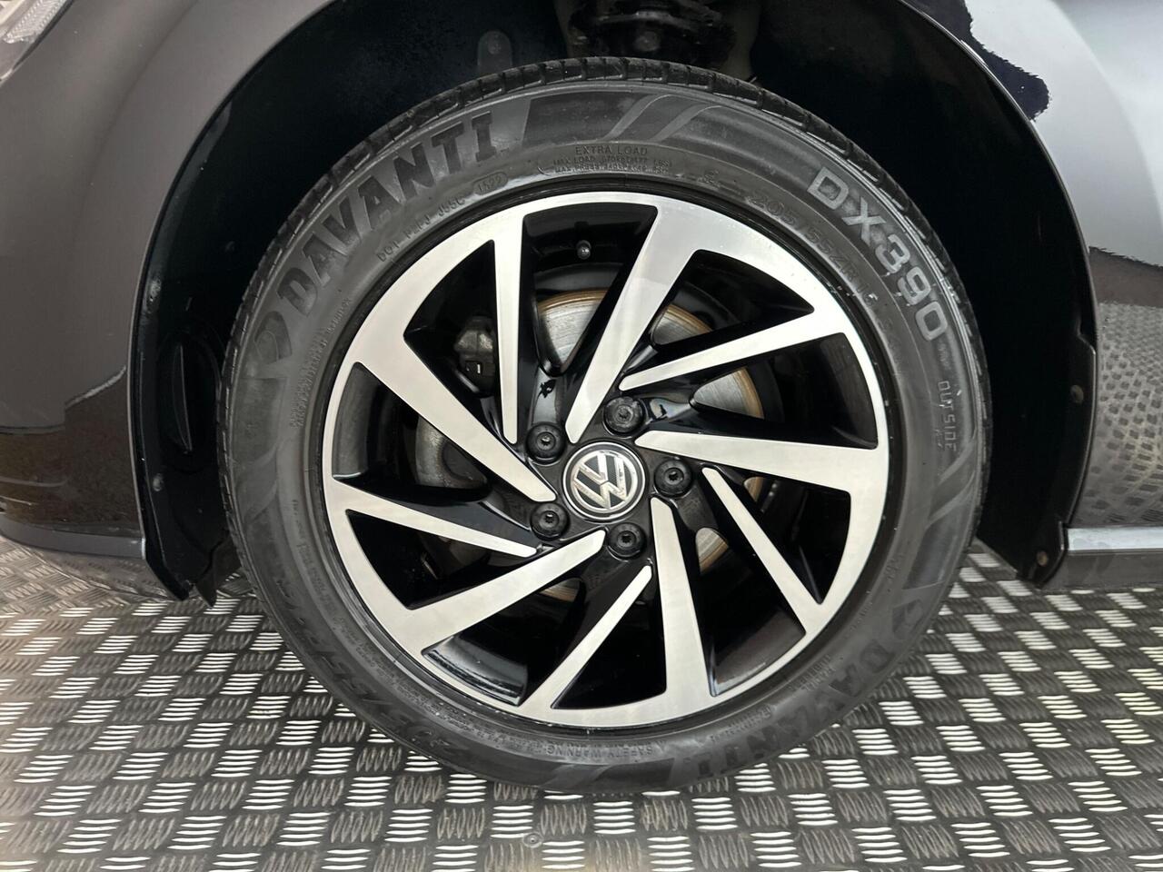 Volkswagen Golf AU20UTR