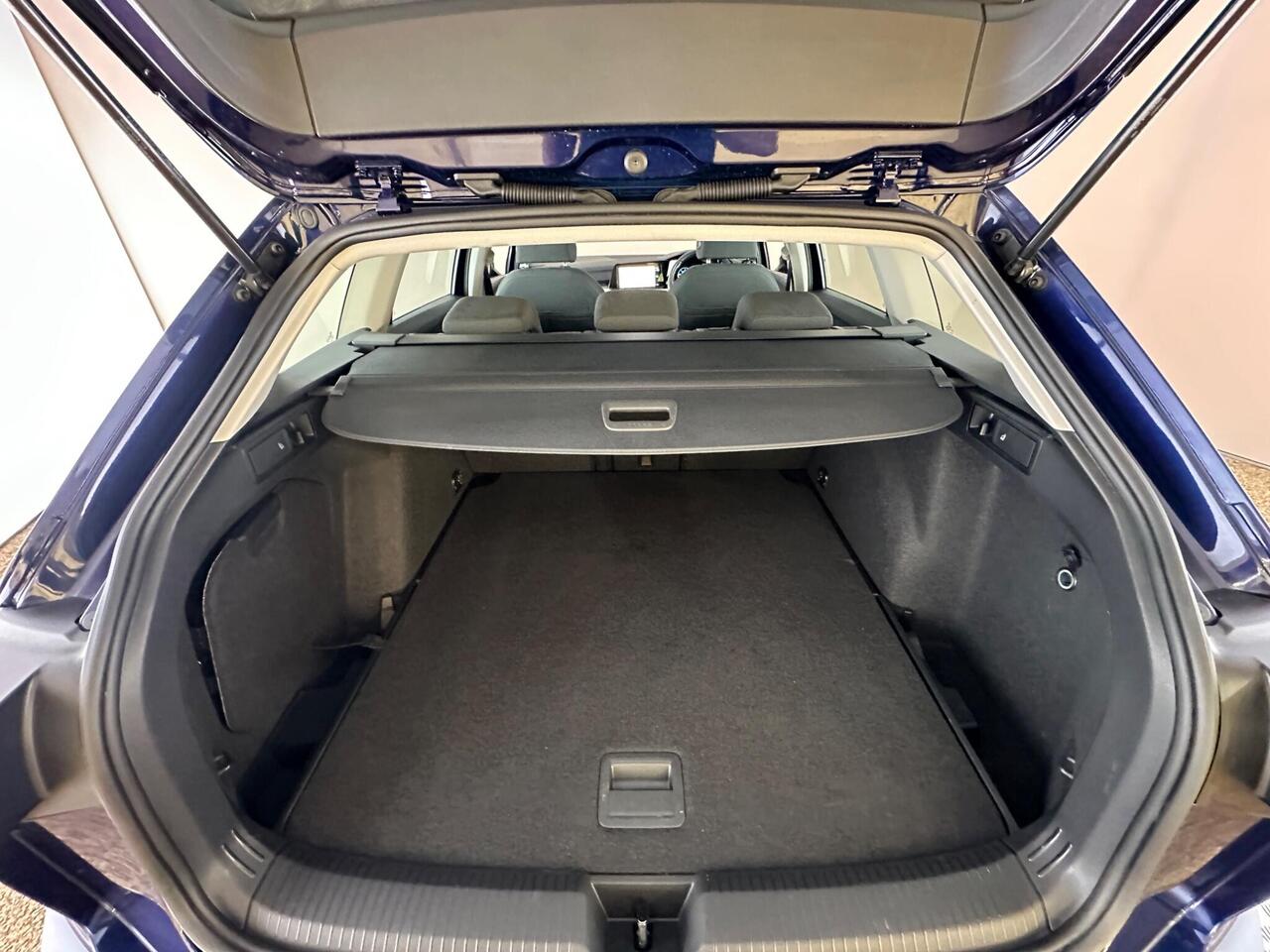 Volkswagen Golf BF72LUE