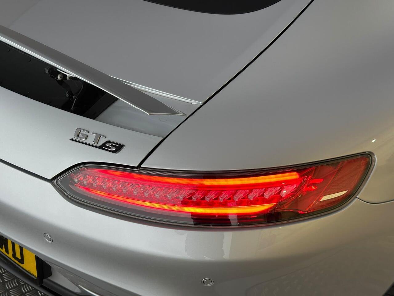 Mercedes-Benz AMG GT CK19YWD