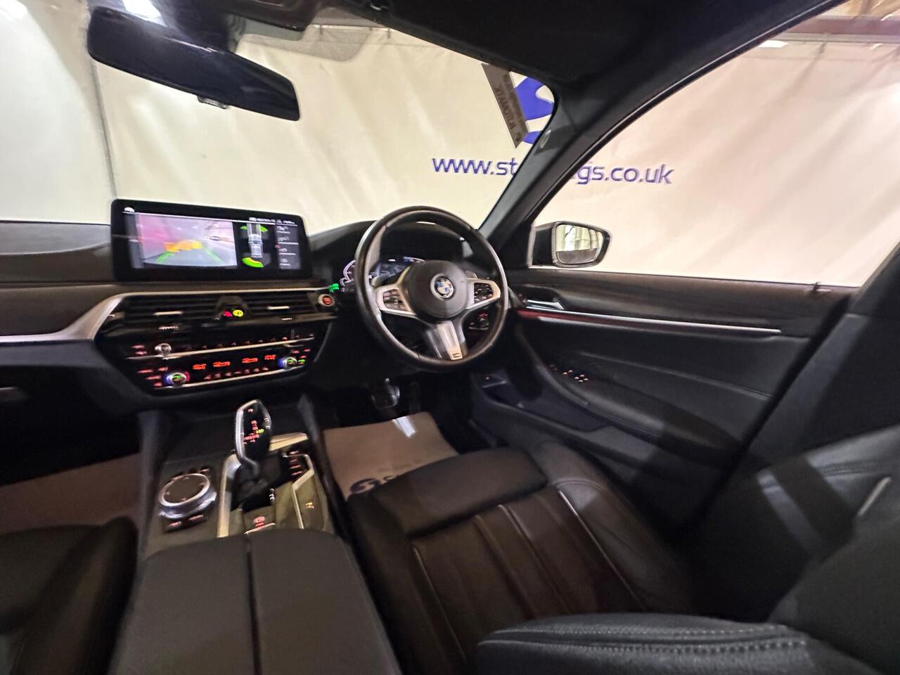 BMW 5 Series AO71YKJ