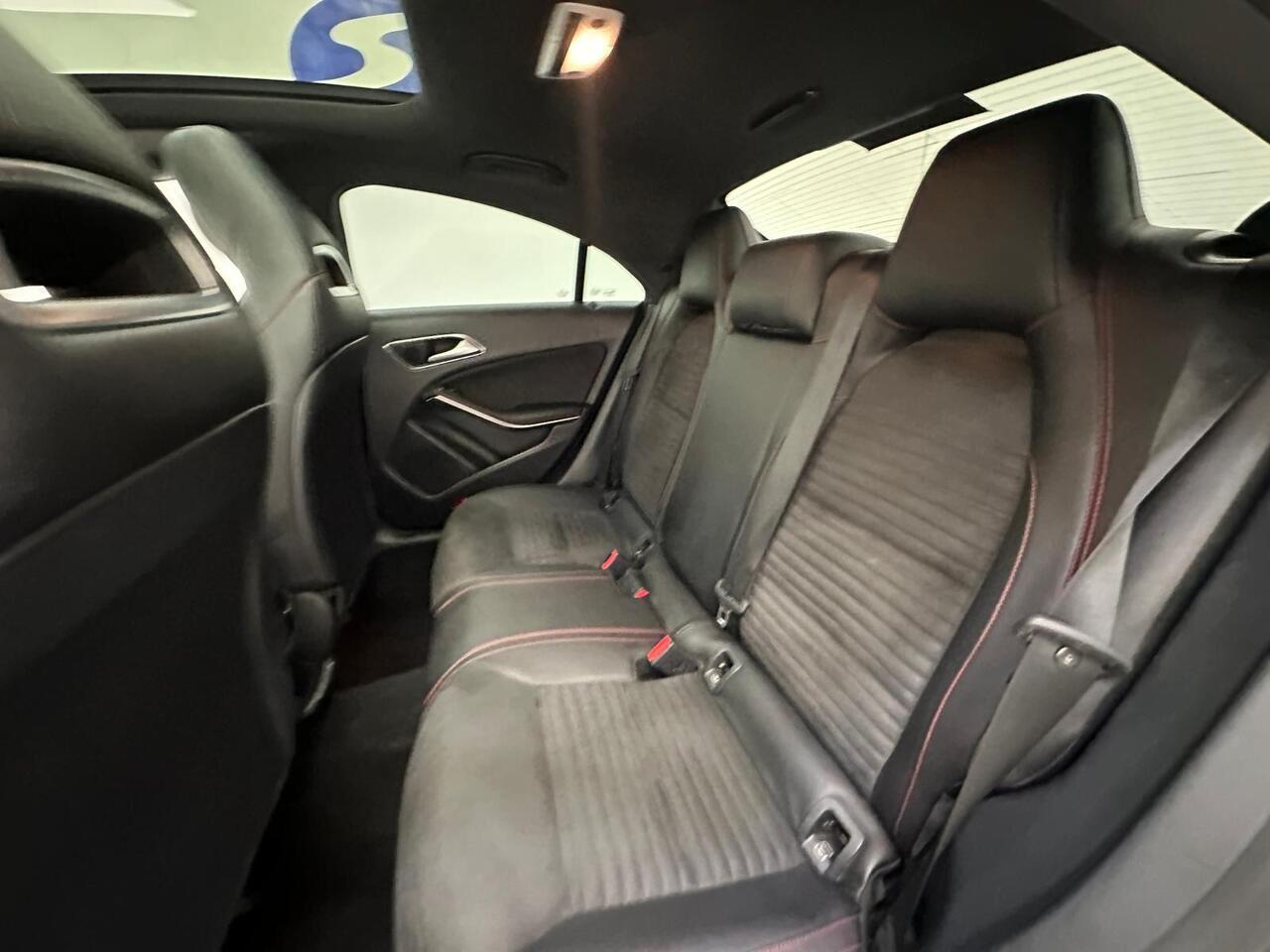 Mercedes-Benz CLA WX19OCJ