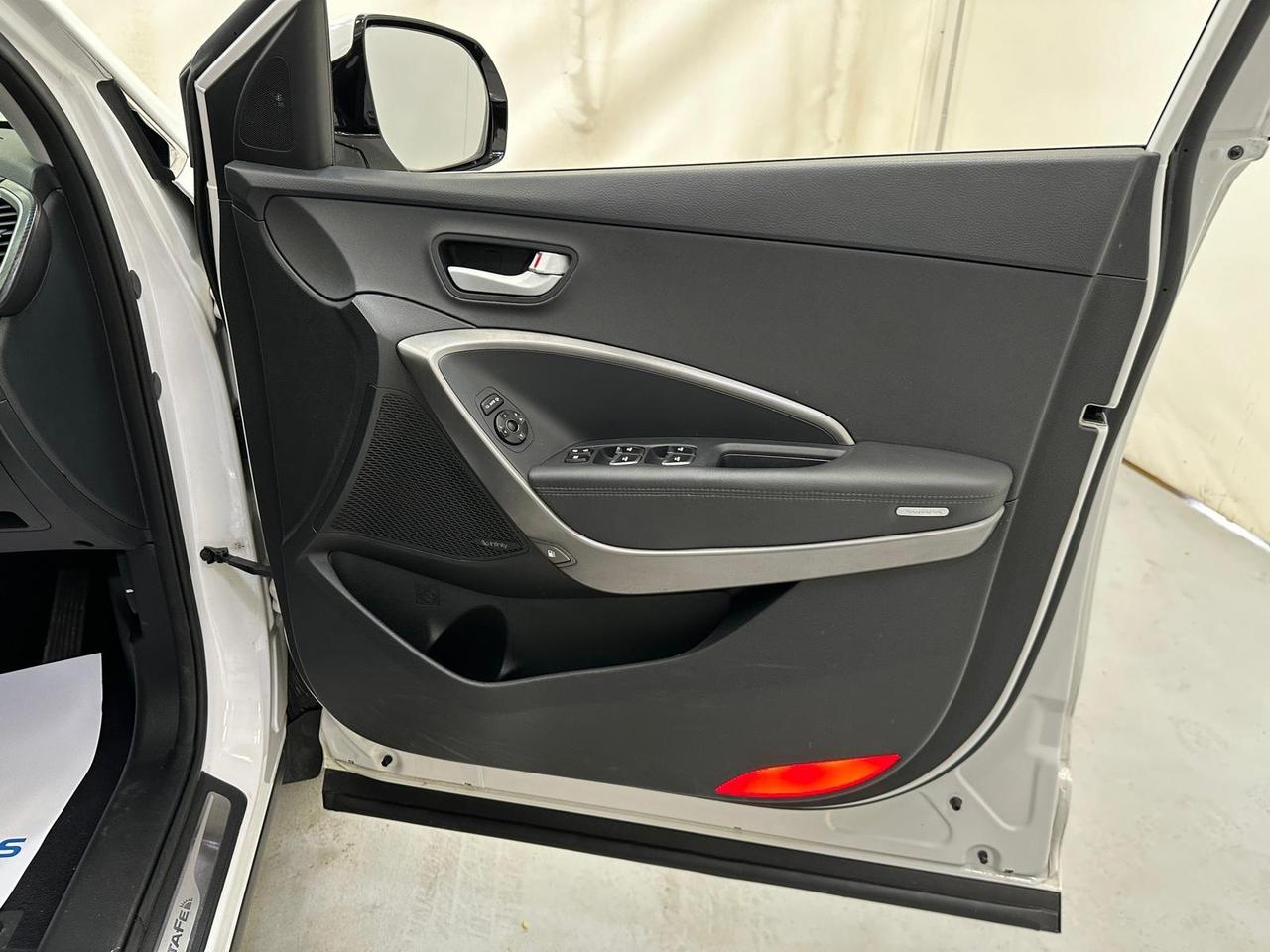 Hyundai Santa Fe FT67FHZ