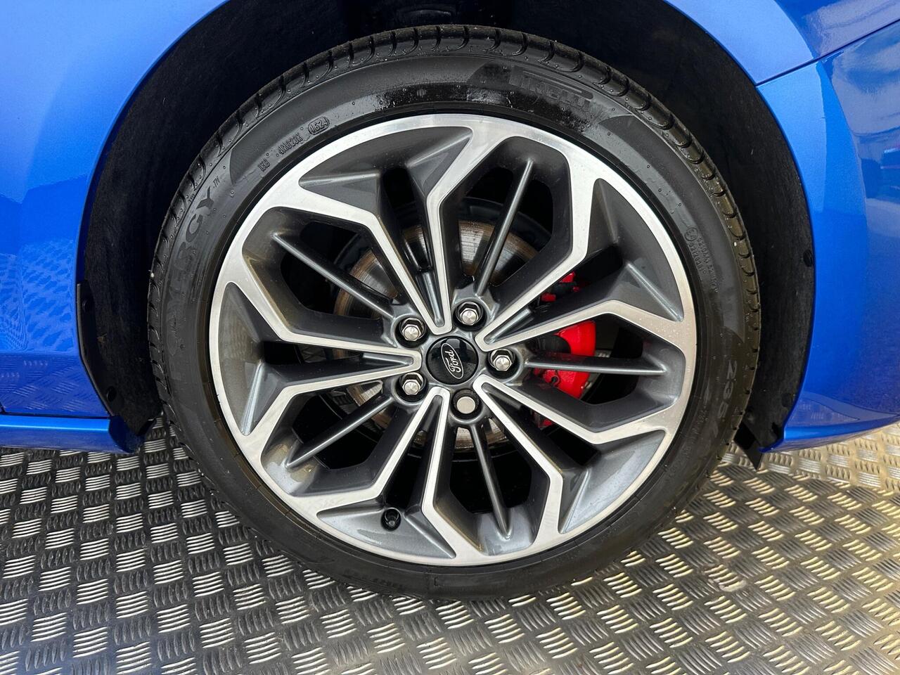 Ford Focus NX73JRZ