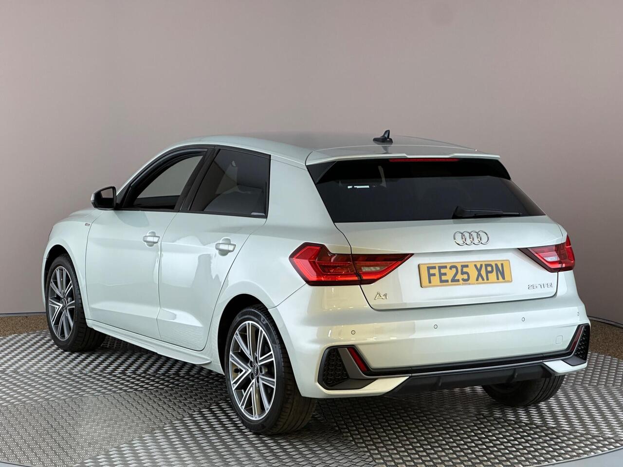 Audi A1 FE25XPN