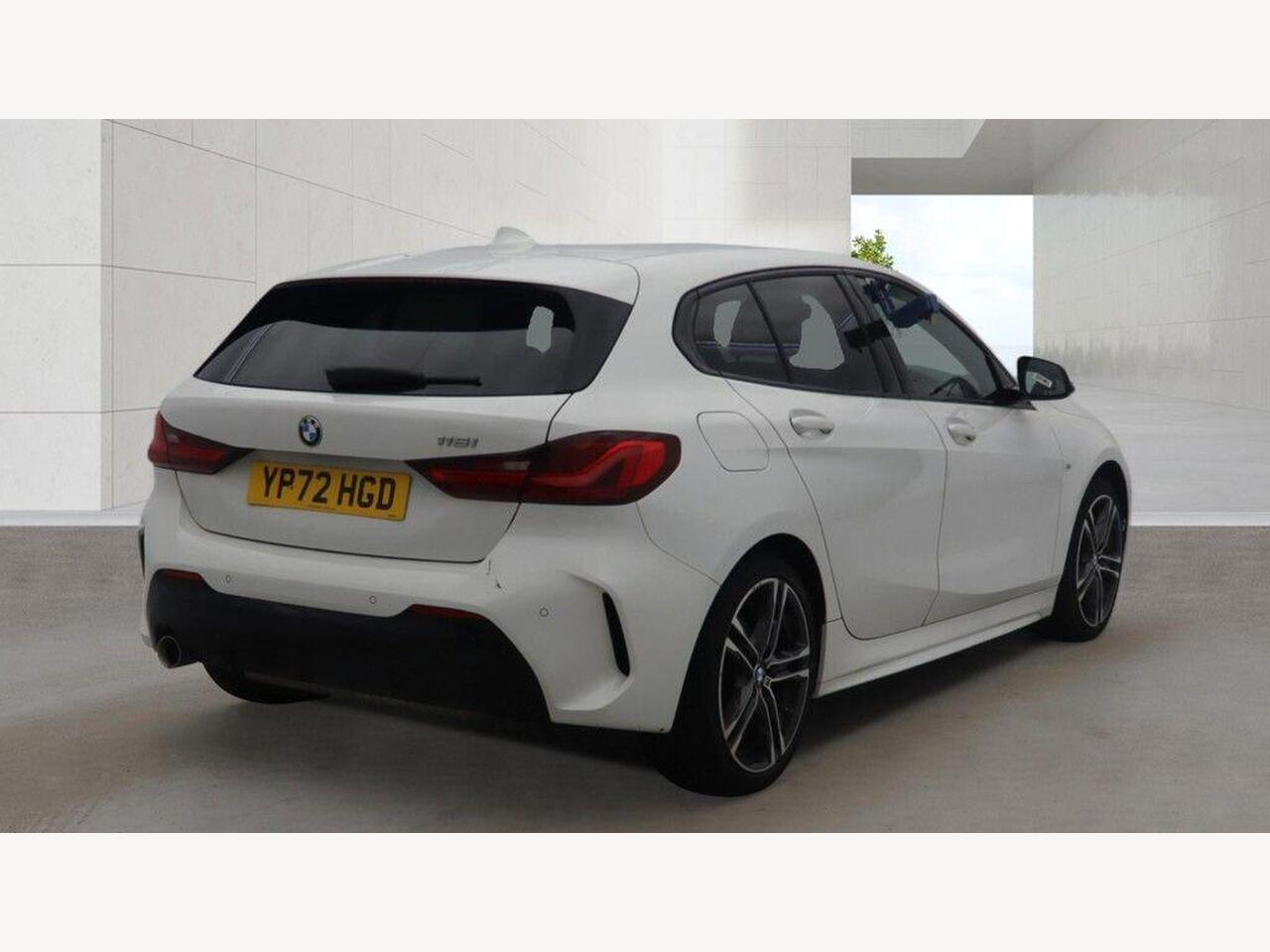 BMW 1 Series YP72HGD