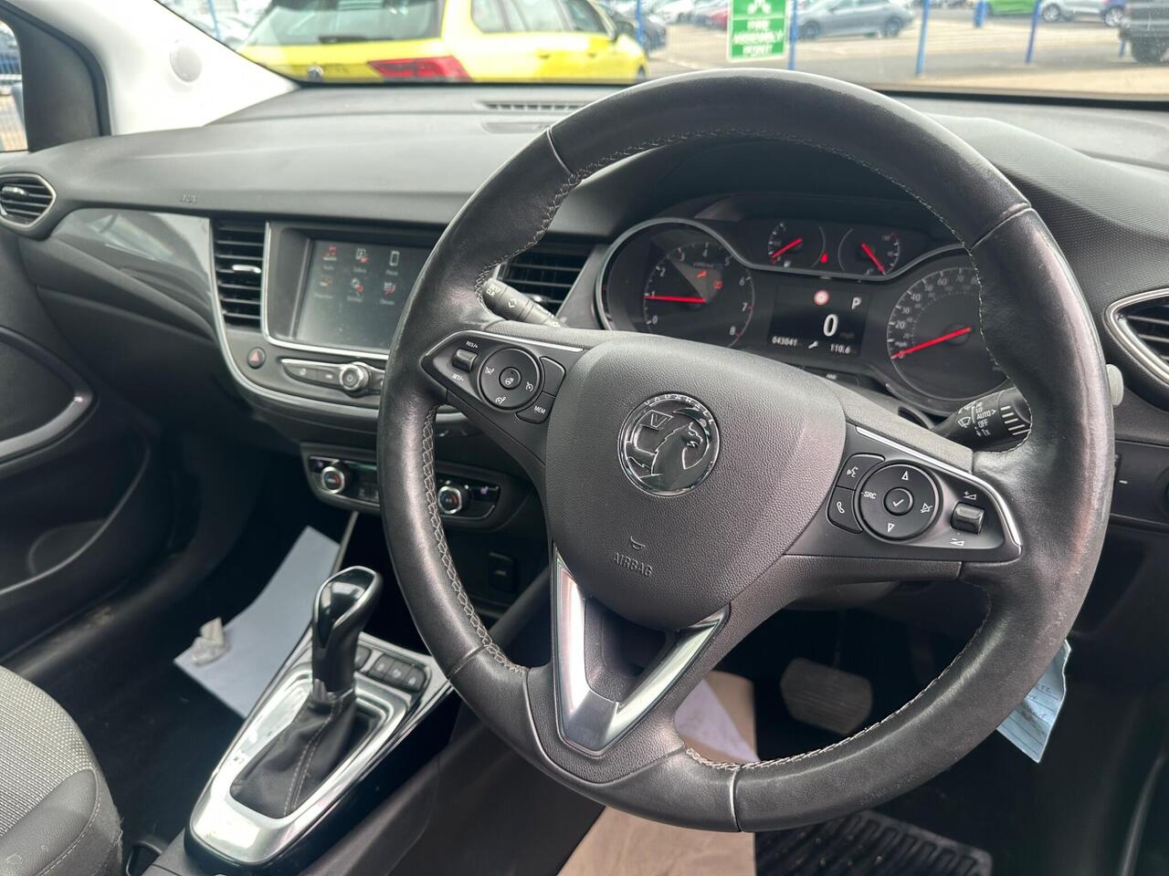 Vauxhall Crossland WH21ETZ