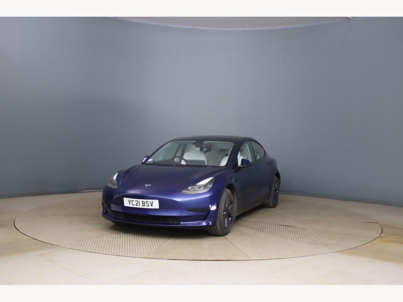 Tesla Model 3 YC21BSV