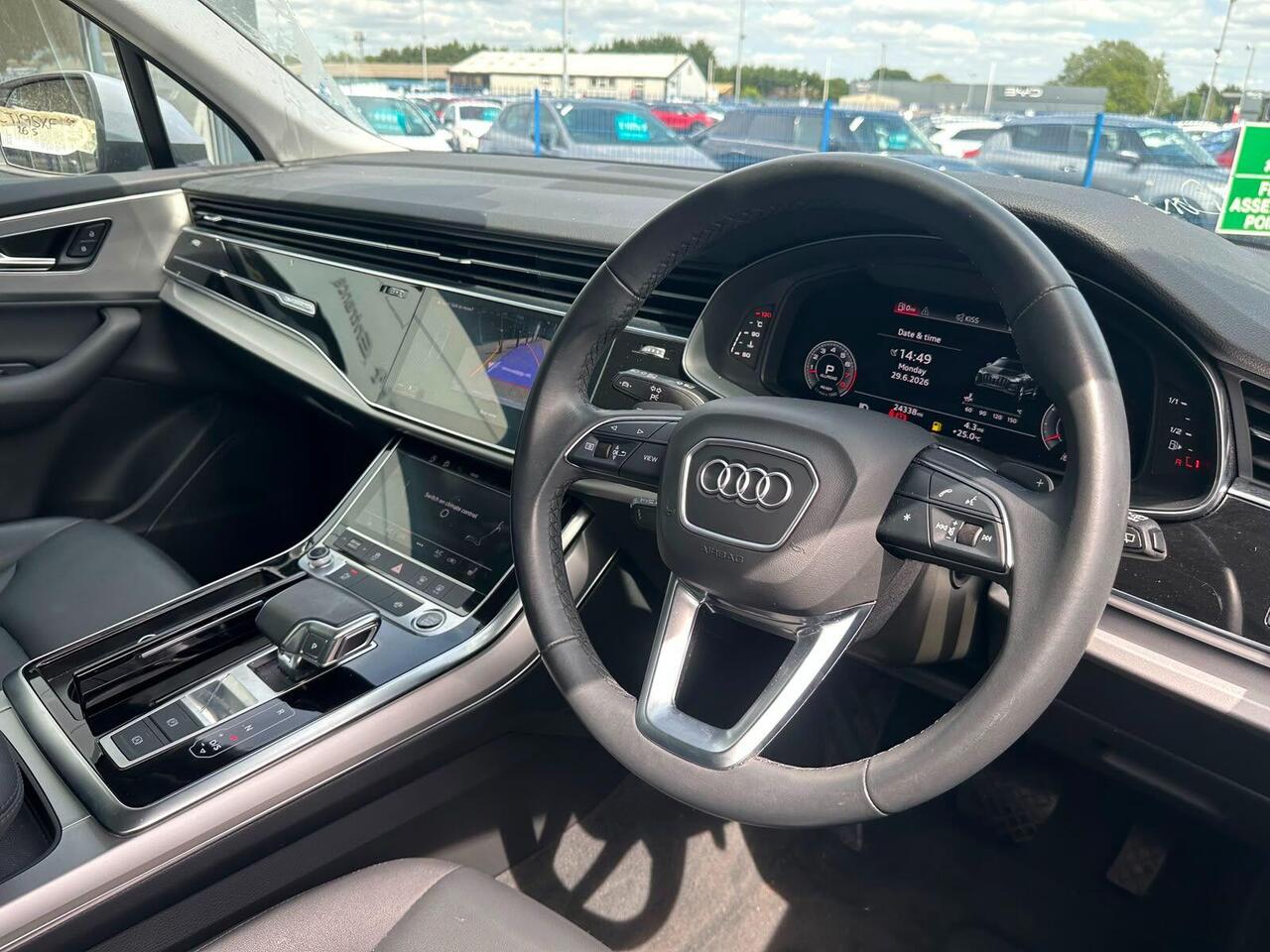Audi Q7 GX22WMM
