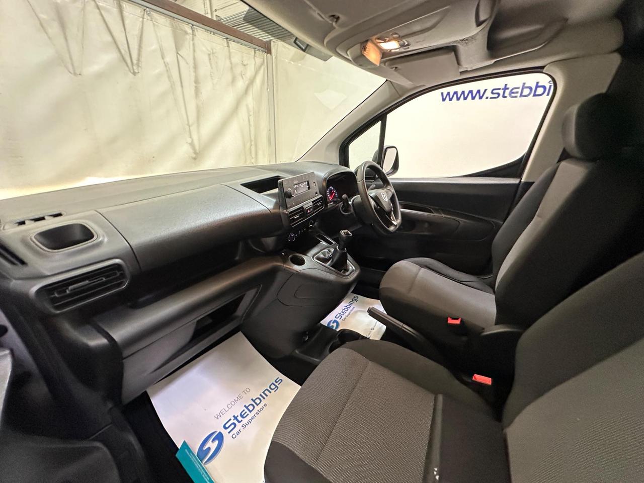 Vauxhall Combo WM19WRK