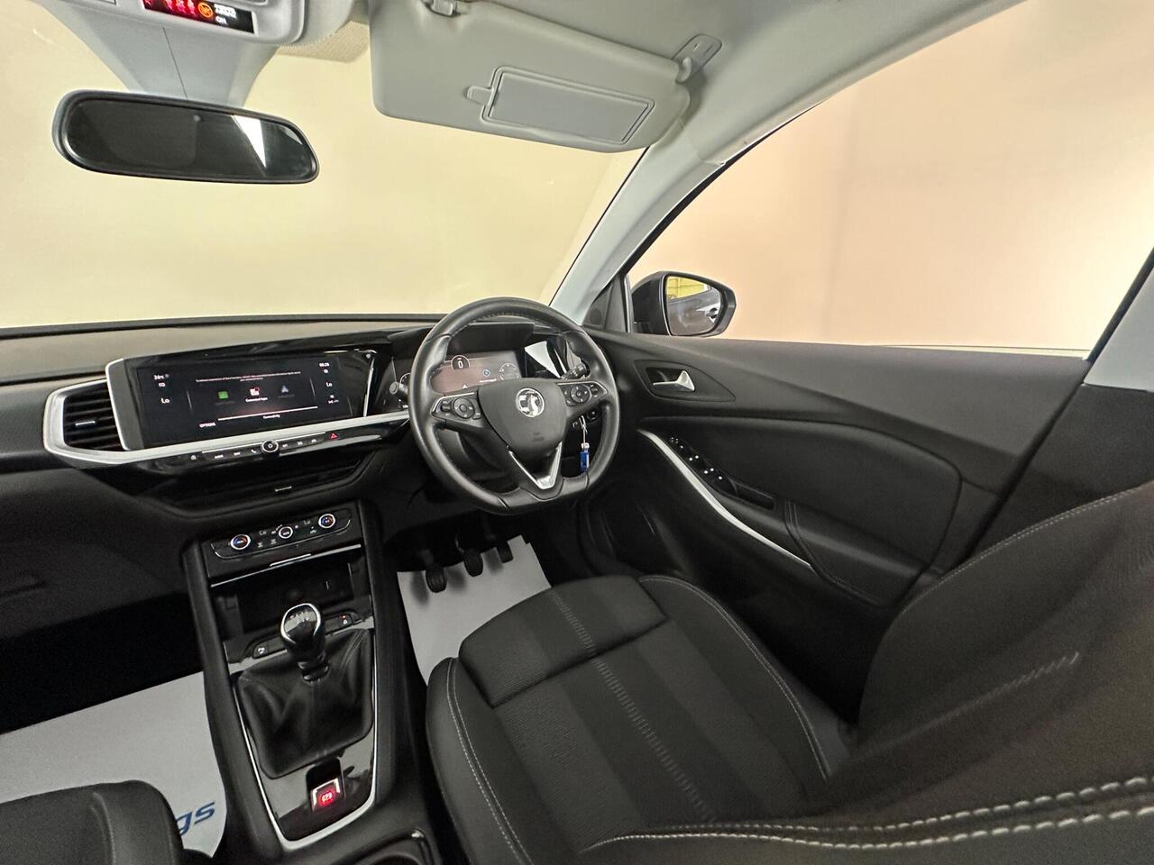 Vauxhall Grandland SH23FBJ