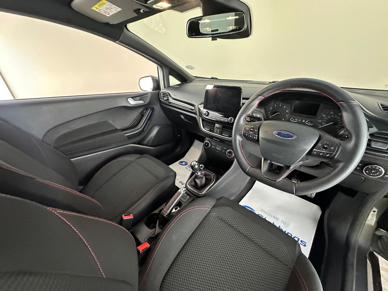 Ford Fiesta AV69KZE
