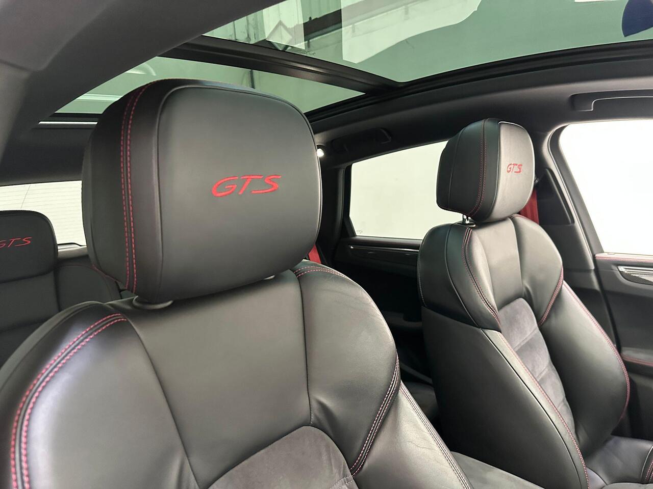 Porsche Macan WM66DZS