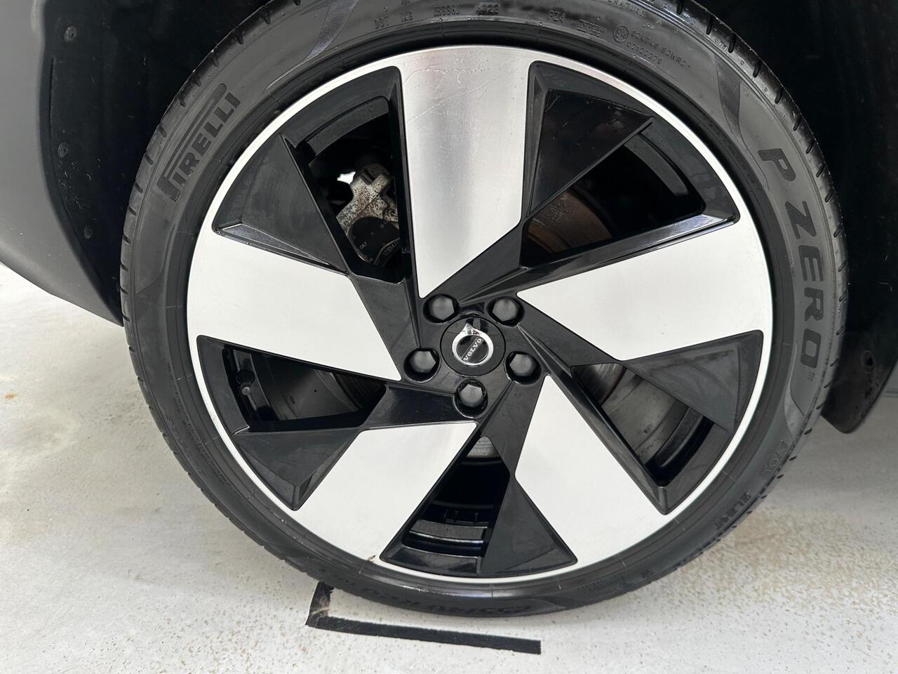 Volvo C40 WD23MKC