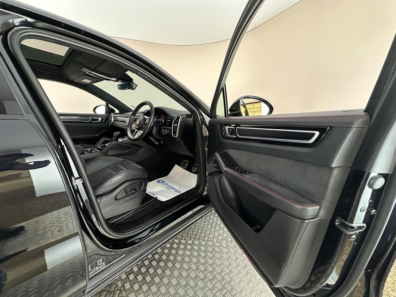 Porsche Cayenne AO22XFK