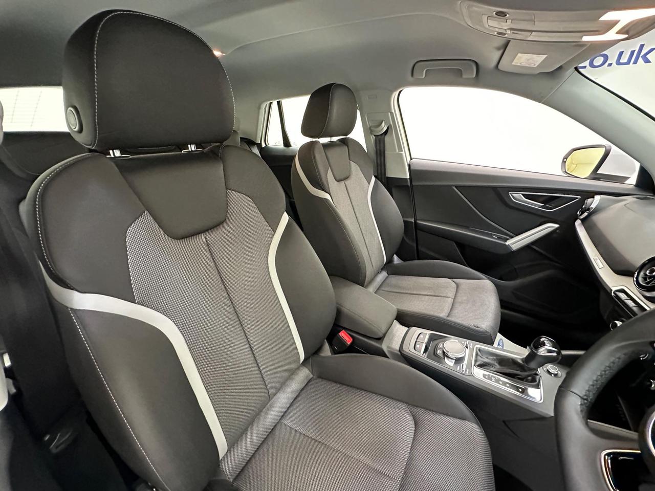 Audi Q2 KY21LKK