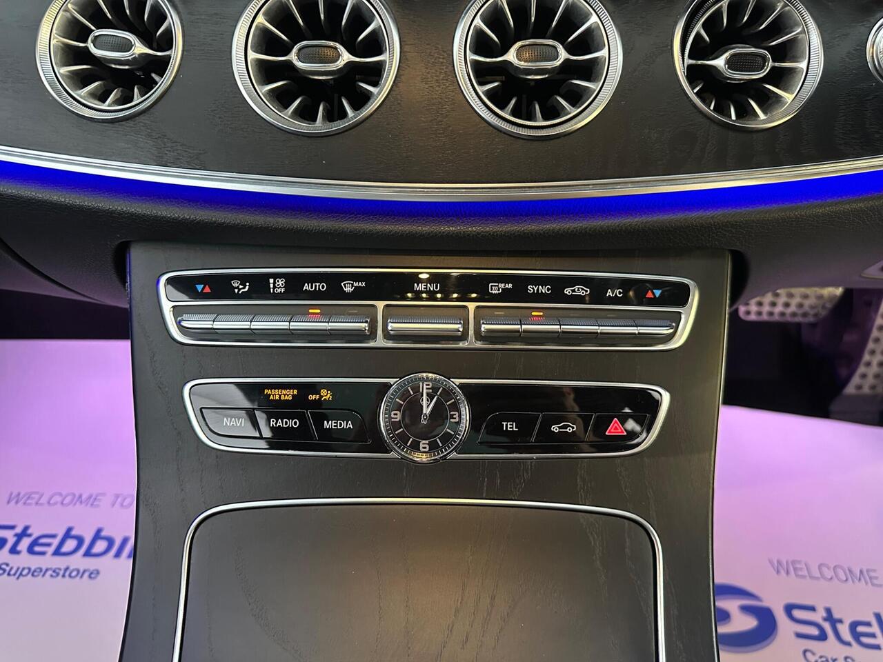 Mercedes-Benz E Class YD67CEF