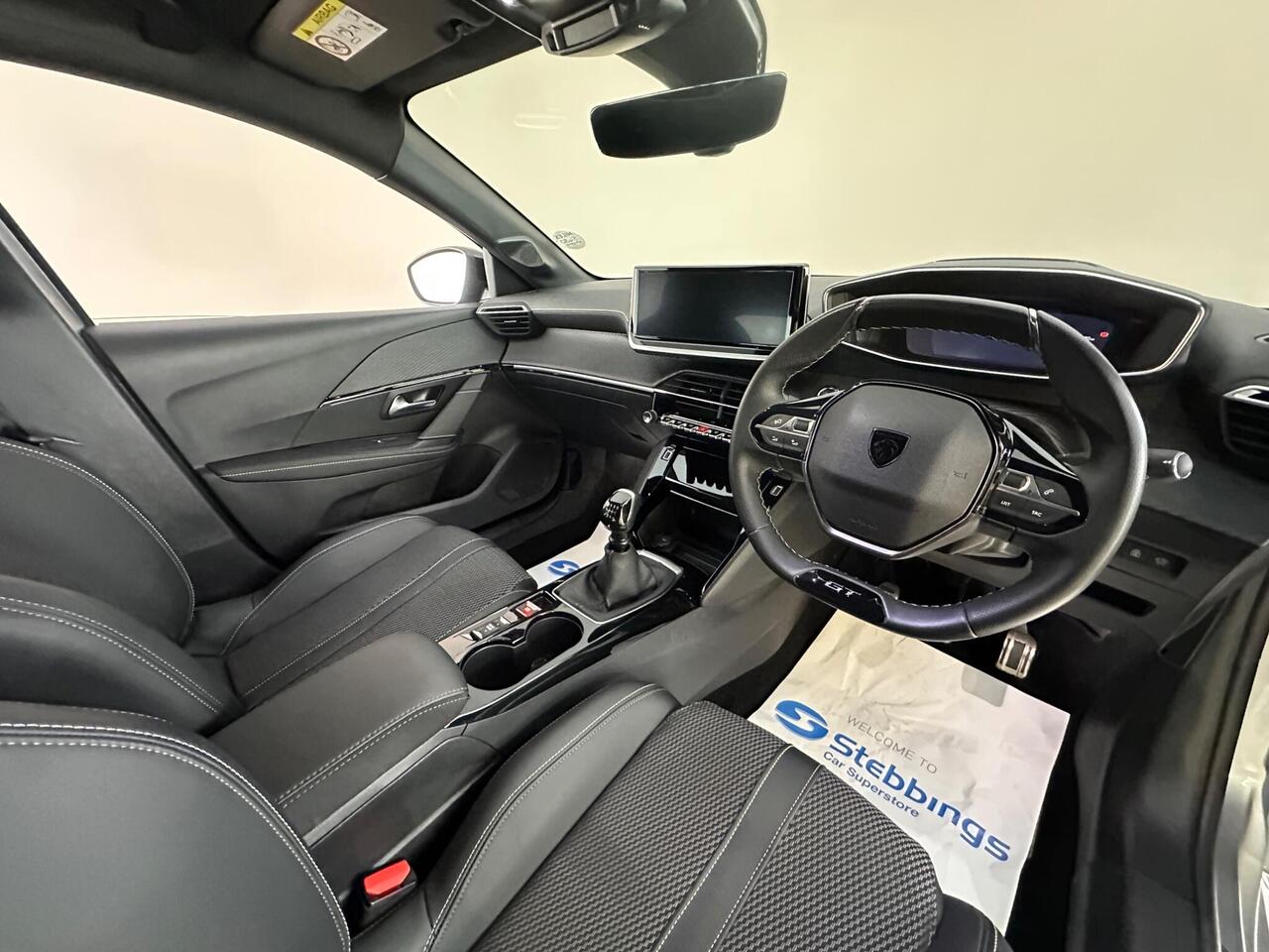 Peugeot 208 MJ24ZXE