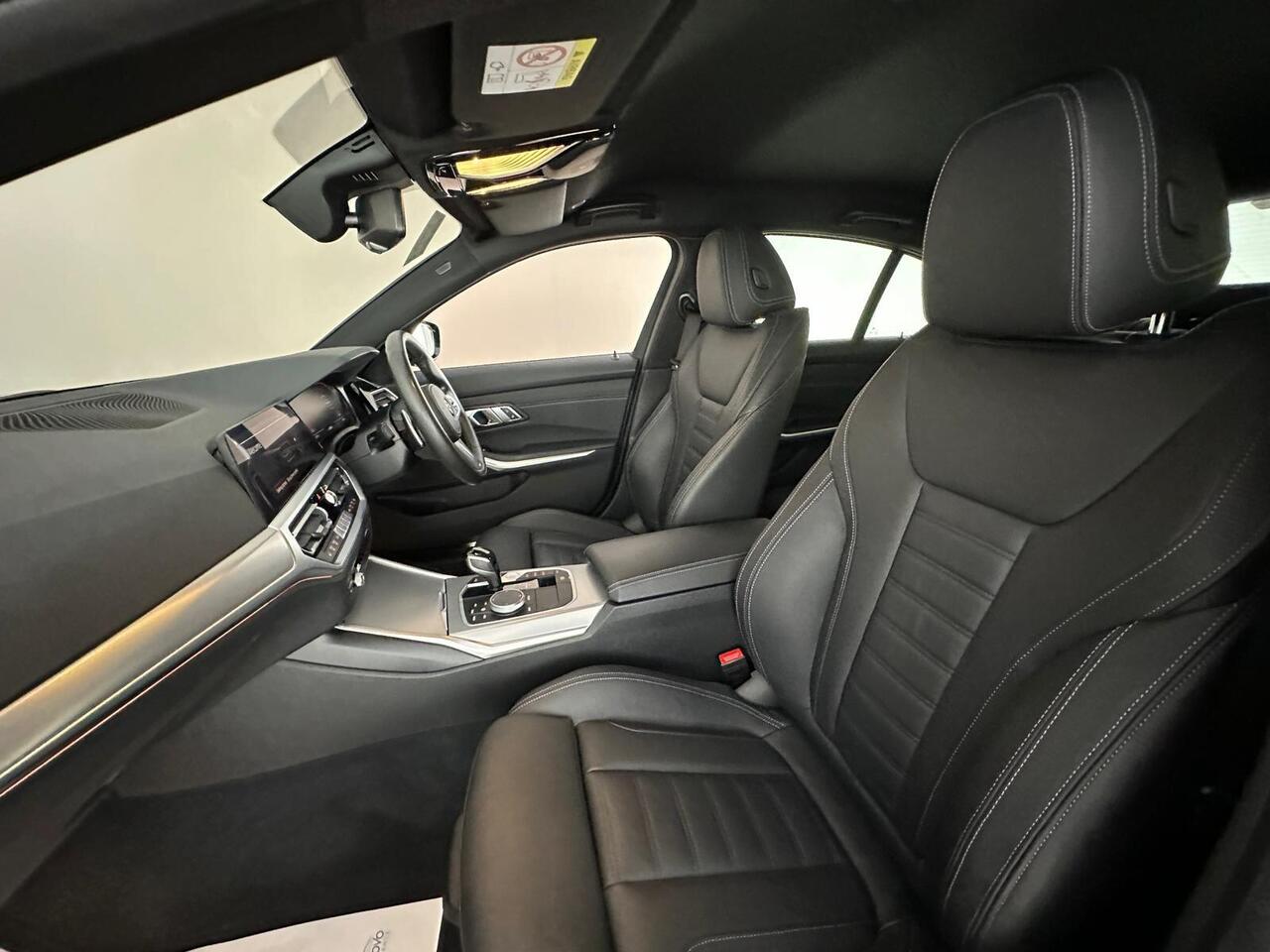 BMW 3 Series AP21DVK