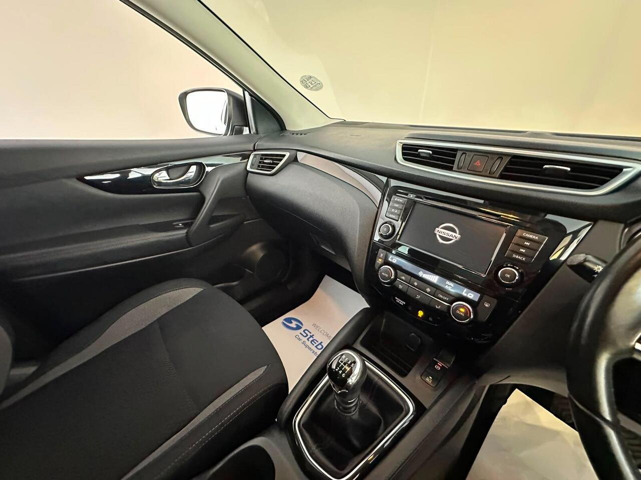 Nissan Qashqai YF69WFX