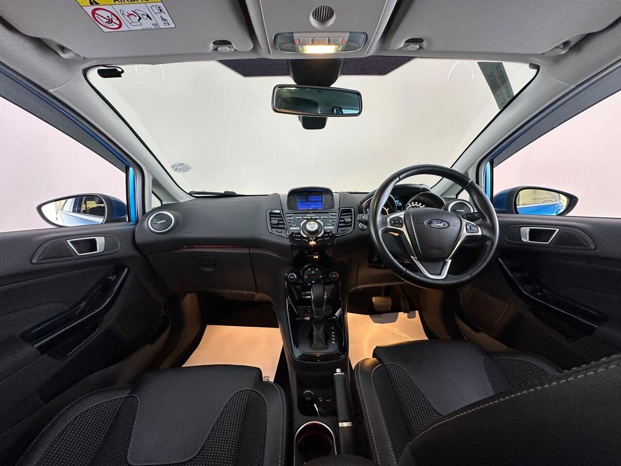 Ford Fiesta WV16OGW