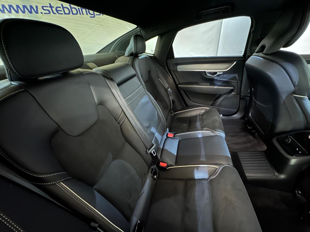 Volvo S90 YO21MJJ