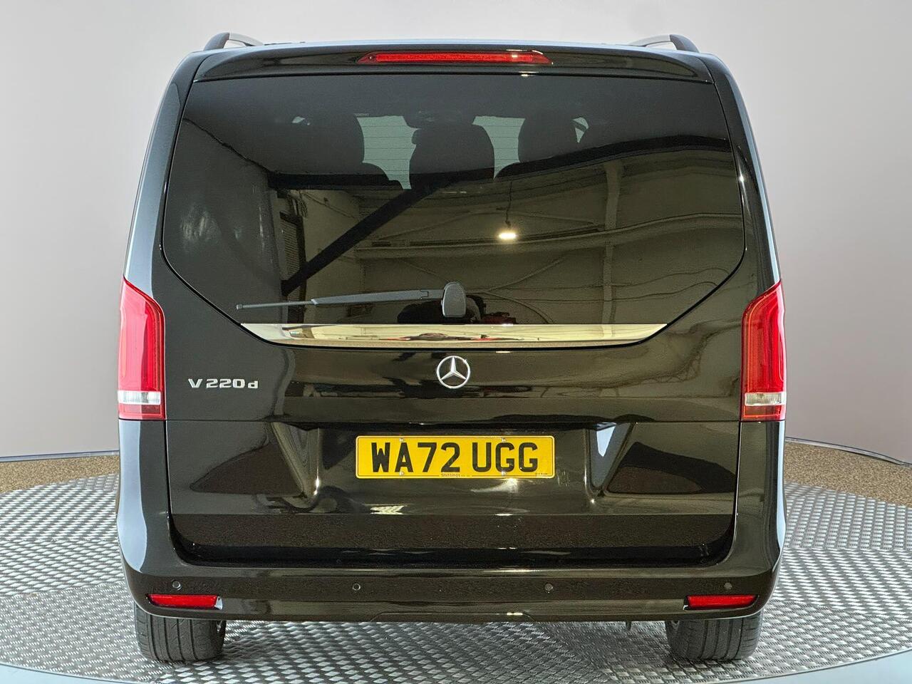 Mercedes-Benz V Class WA72UGG