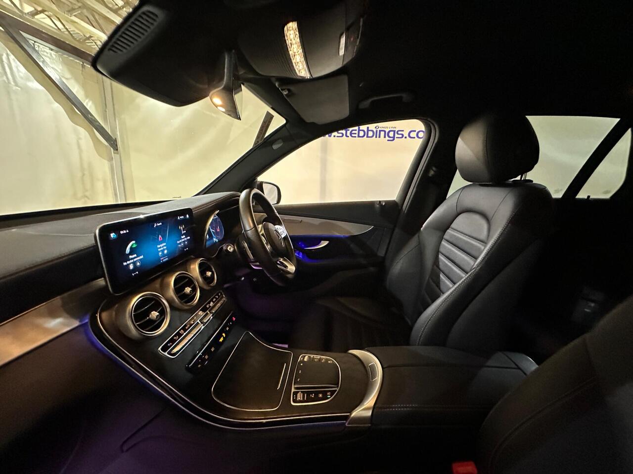 Mercedes-Benz GLC SN22UBK