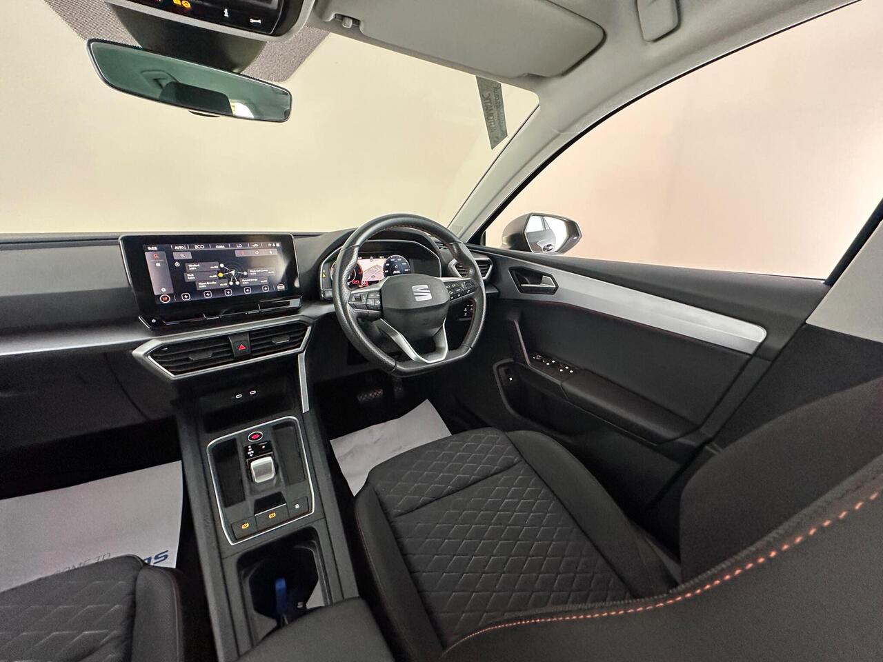 SEAT Leon YO24KGG
