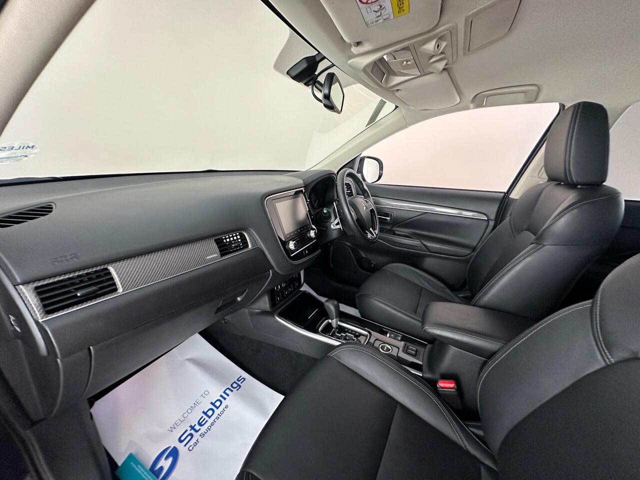 Mitsubishi Outlander FM19SHX