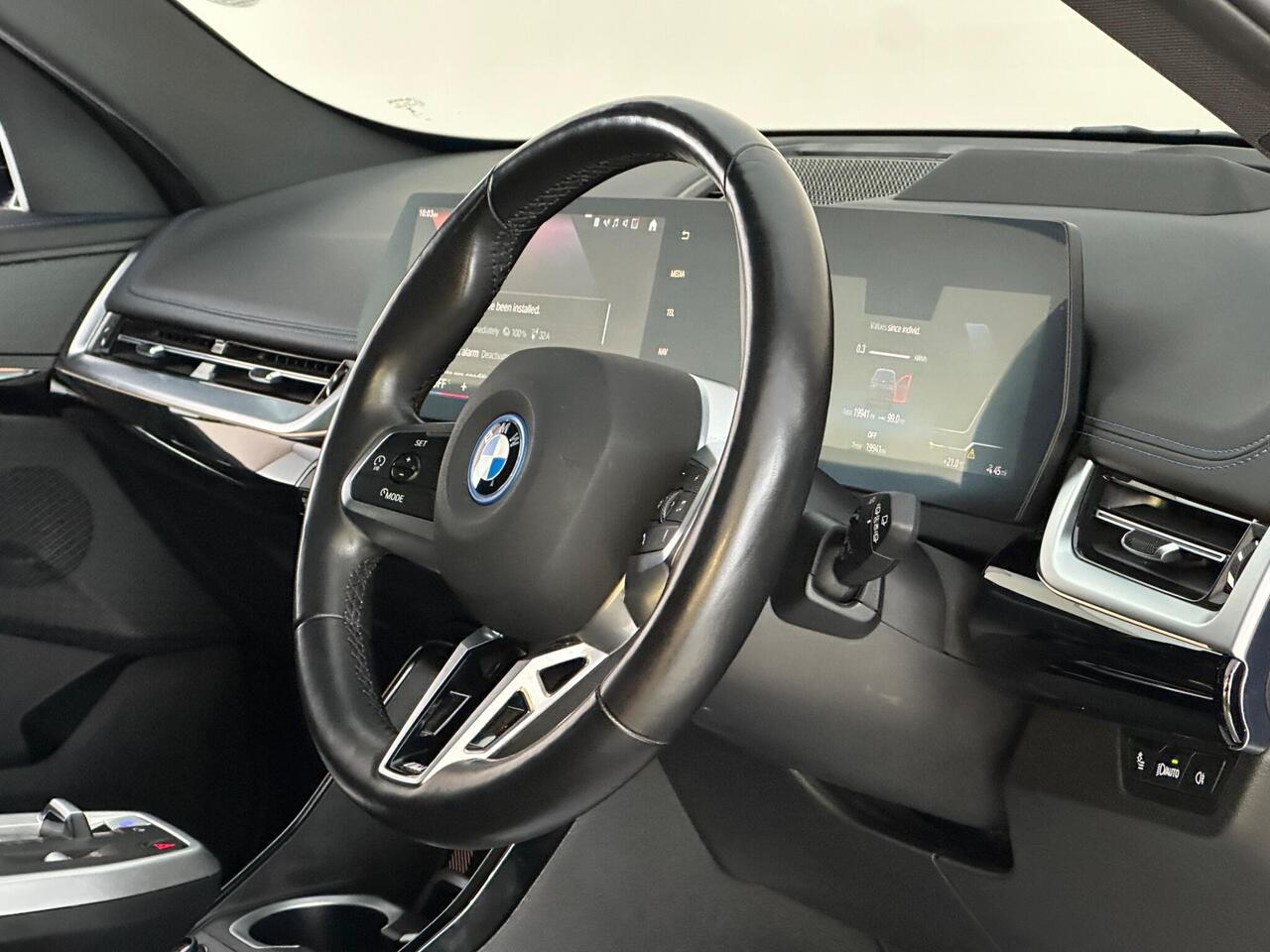 BMW iX1 KP23URK