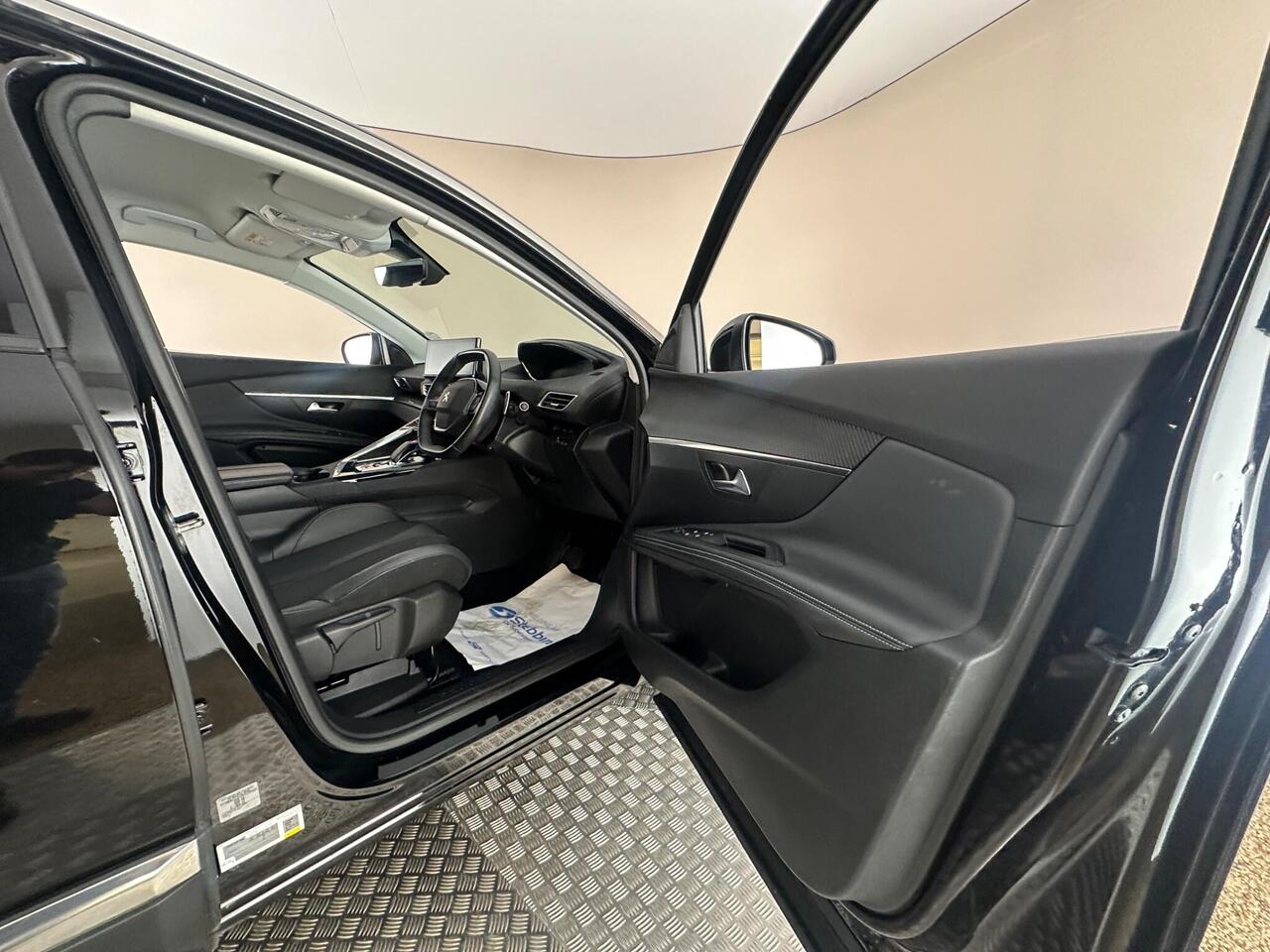 Peugeot 3008 VK71HYZ