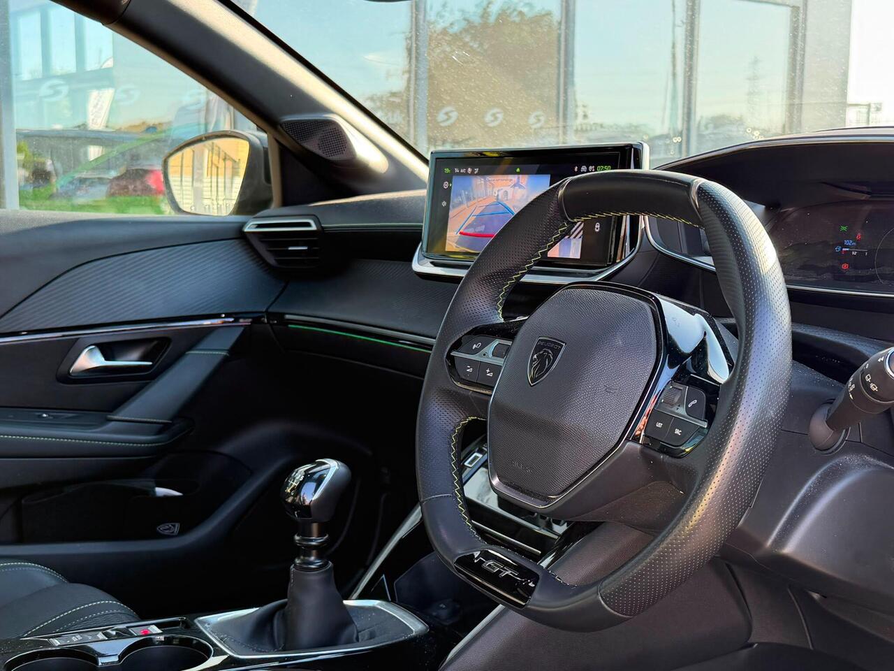 Peugeot 208 FL24CFM
