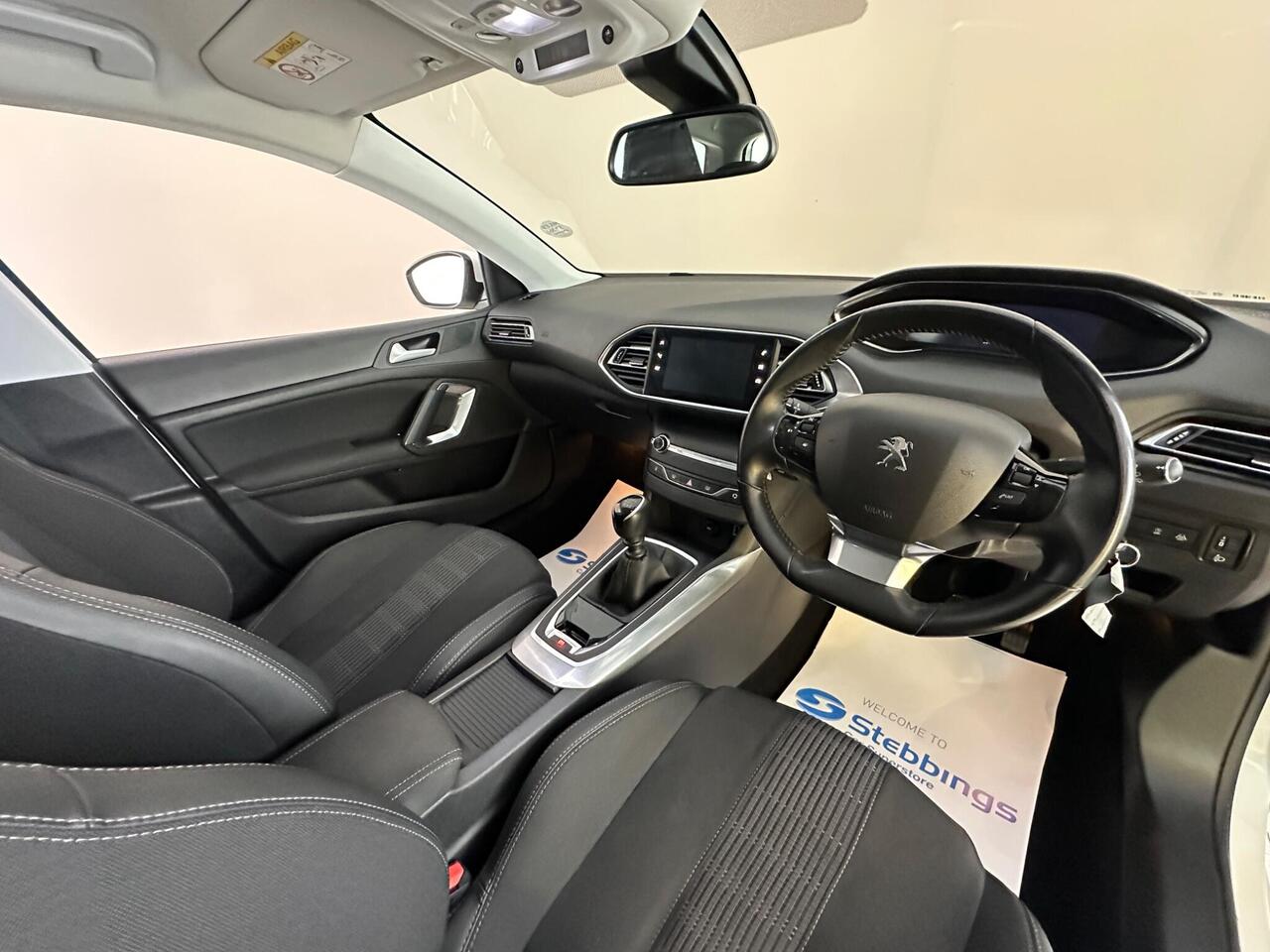Peugeot 308 SW YB21VWC