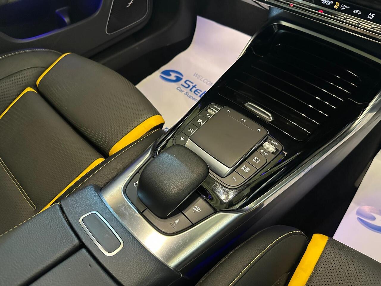 Mercedes-Benz CLA WR69HGN