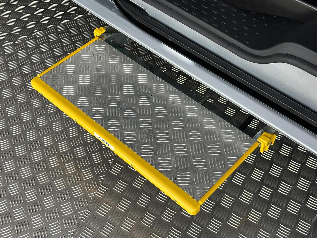 Renault Trafic OU25BUJ