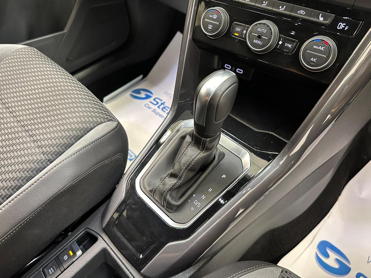 Volkswagen T-Roc DE21RPZ