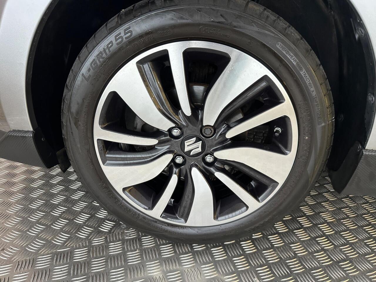 Suzuki Swift KM19APX