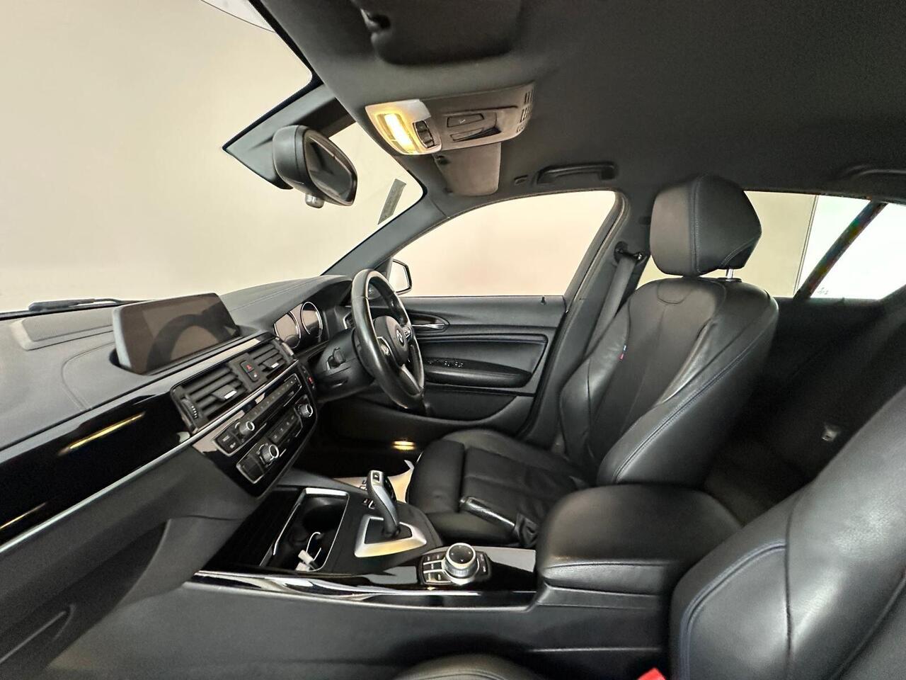 BMW 1 Series YC19KBT