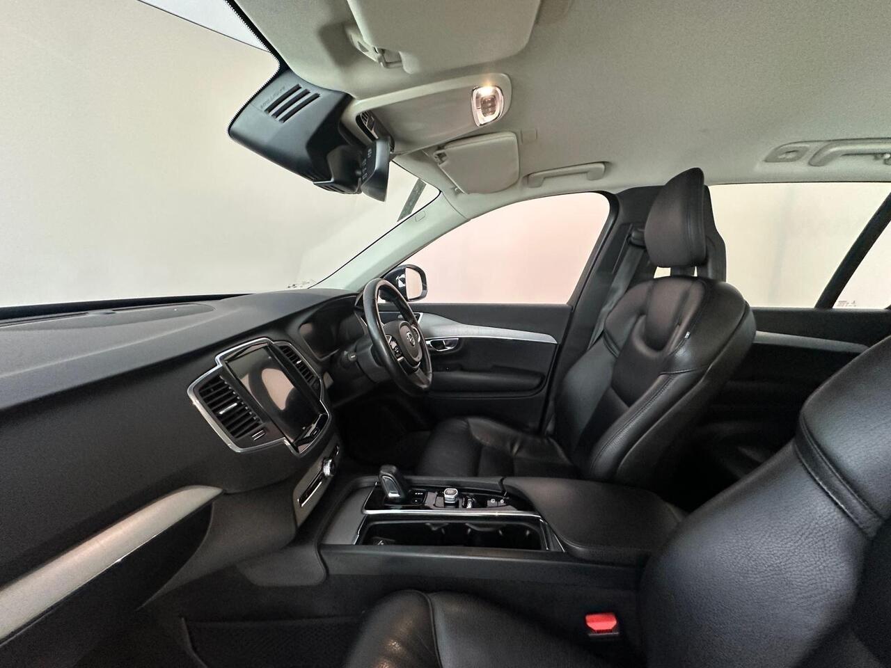Volvo XC90 YY69PVT