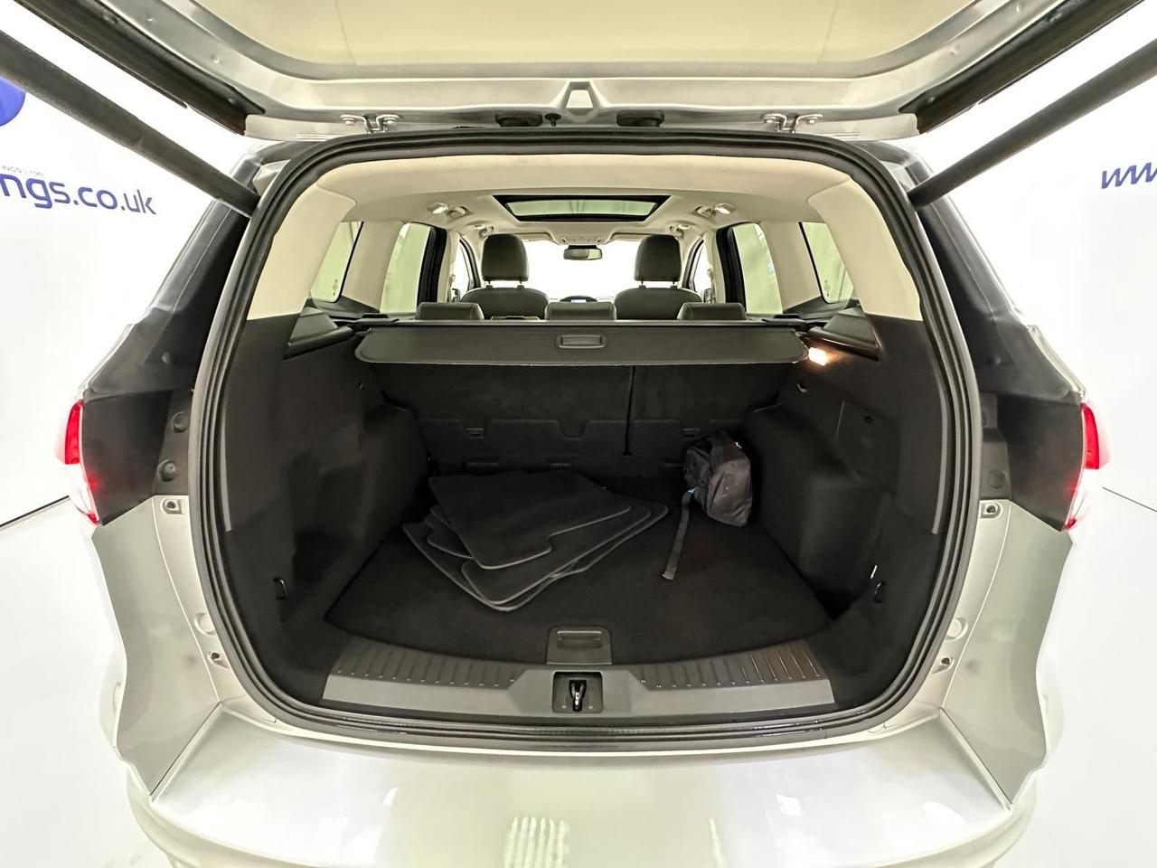 Ford Kuga EF64CBO
