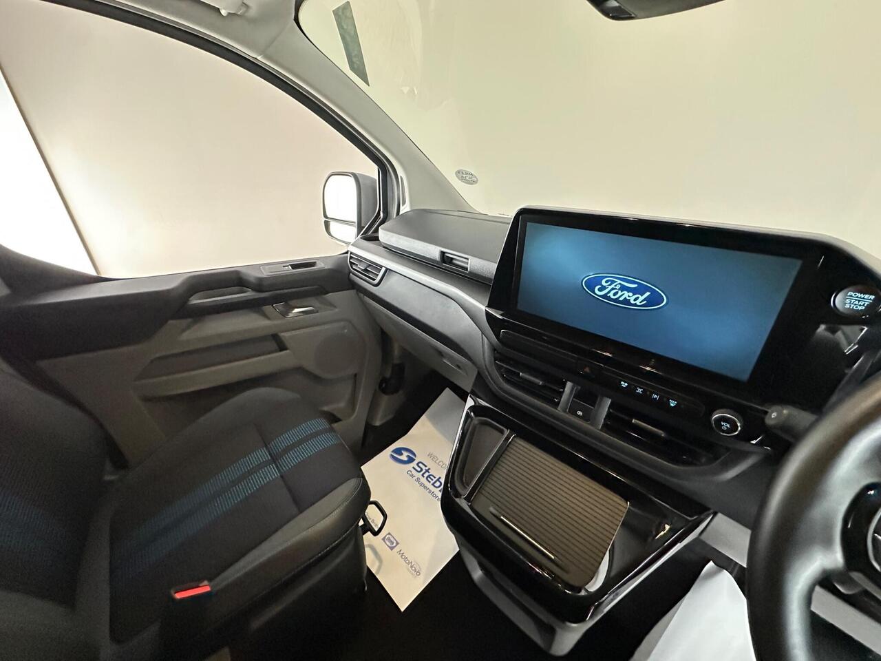 Ford Transit Custom RX25OAY