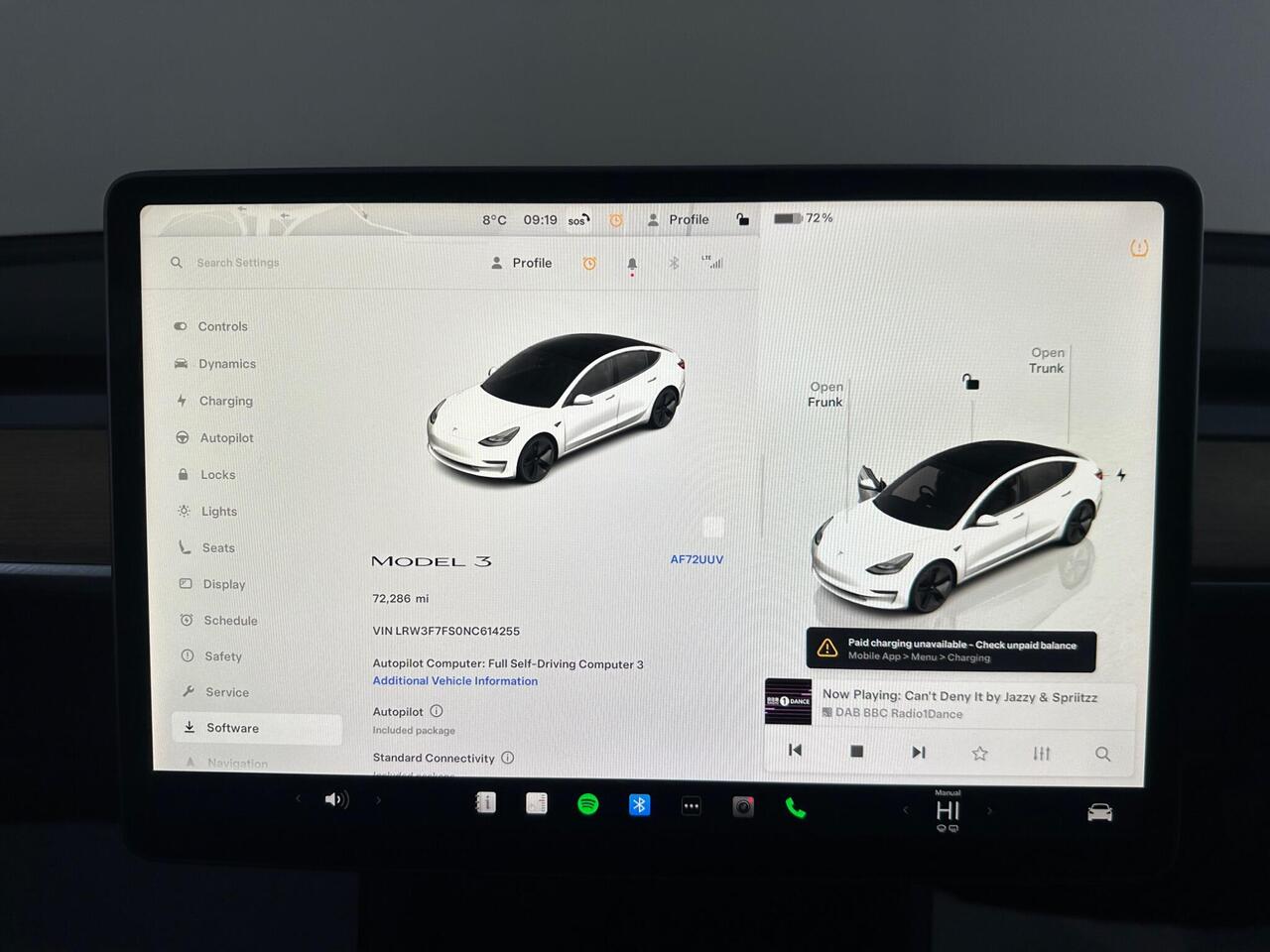 Tesla Model 3 AF72UUV