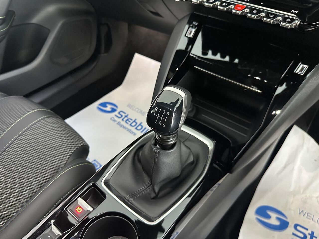 Peugeot 208 MJ24ZXE