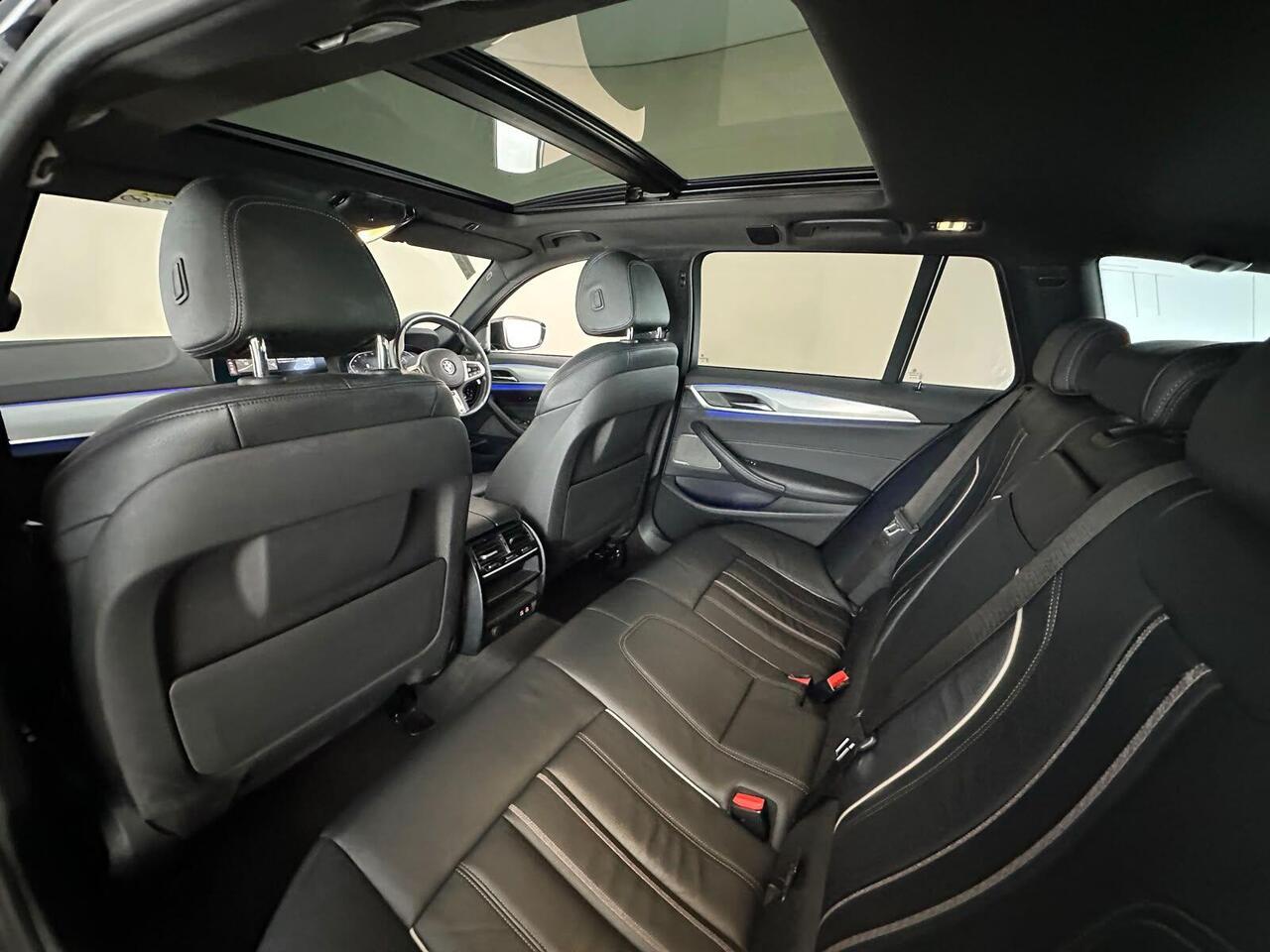 BMW 5 Series YB69BXN