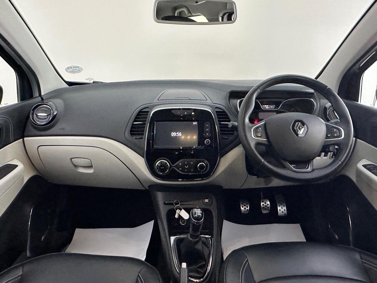 Renault Captur AK18BUJ