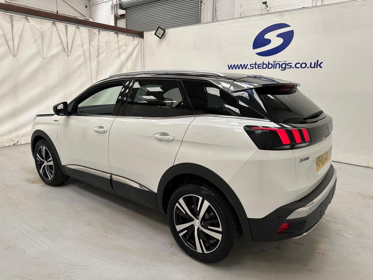 Peugeot 3008 KP69UZV